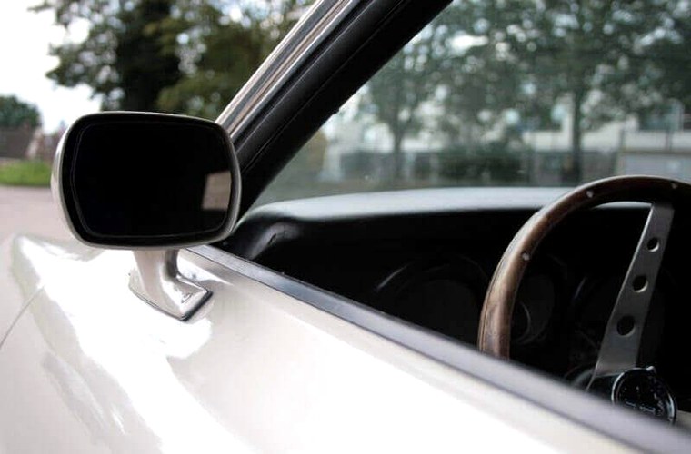 Interieur en spiegel van Ford Mustang Grande uit 1973